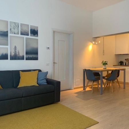 Camozzi Central Apartment Bergamo Ngoại thất bức ảnh