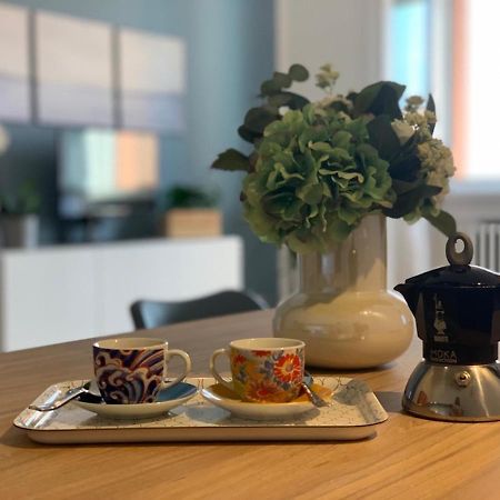 Camozzi Central Apartment Bergamo Ngoại thất bức ảnh
