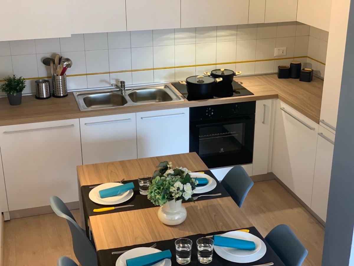 Camozzi Central Apartment Bergamo Ngoại thất bức ảnh