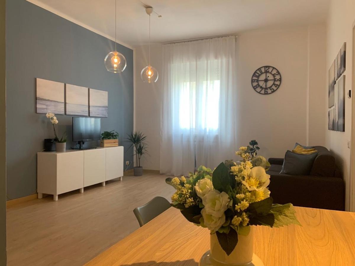 Camozzi Central Apartment Bergamo Ngoại thất bức ảnh