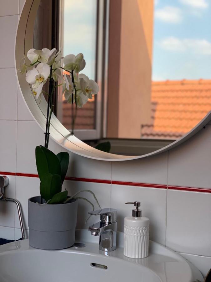 Camozzi Central Apartment Bergamo Ngoại thất bức ảnh