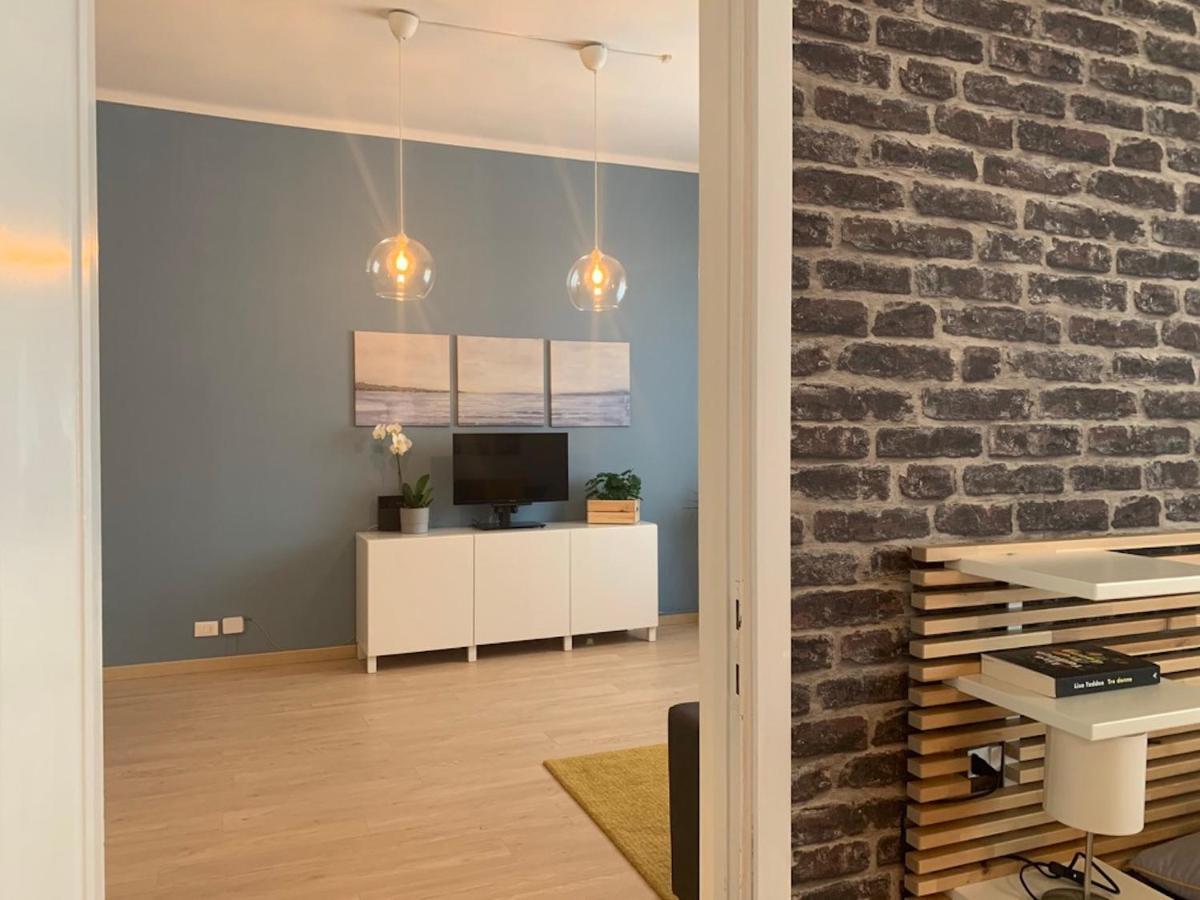 Camozzi Central Apartment Bergamo Ngoại thất bức ảnh