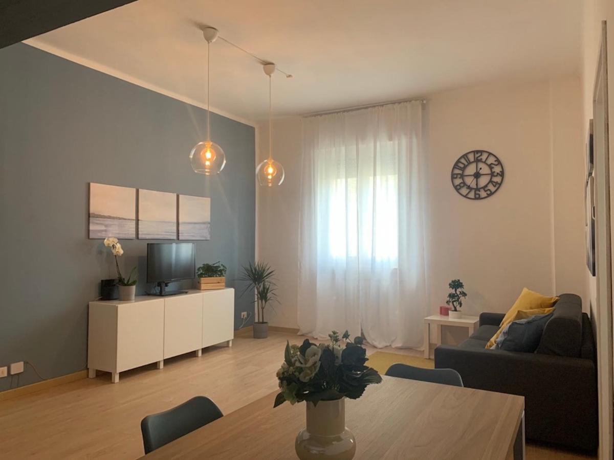 Camozzi Central Apartment Bergamo Ngoại thất bức ảnh