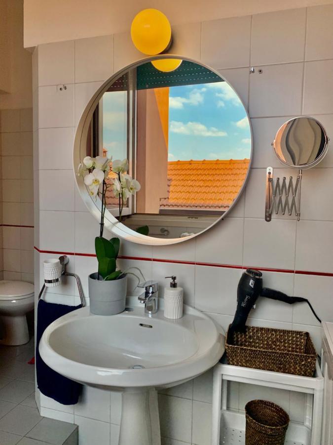 Camozzi Central Apartment Bergamo Ngoại thất bức ảnh