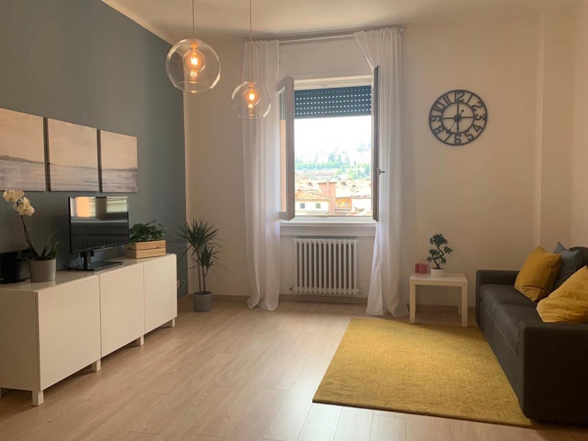 Camozzi Central Apartment Bergamo Ngoại thất bức ảnh