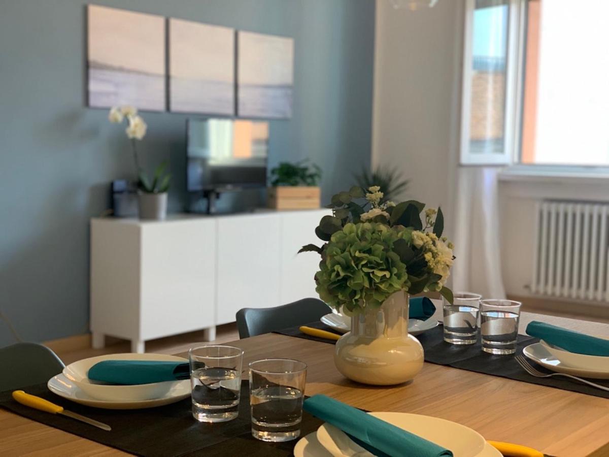 Camozzi Central Apartment Bergamo Ngoại thất bức ảnh